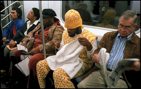 knitter-dude2.jpg